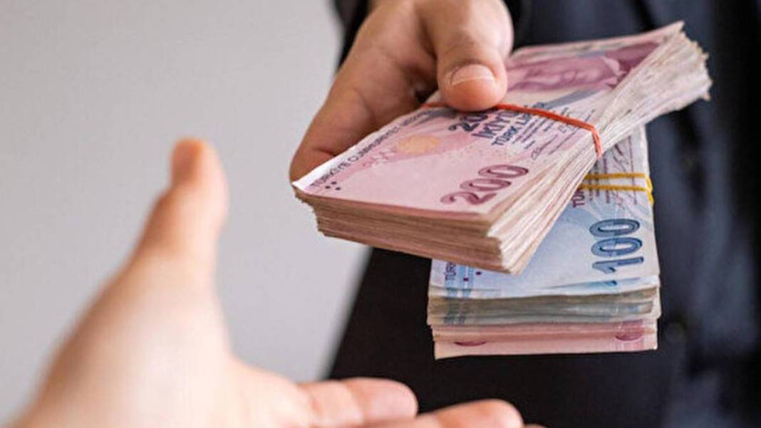 42 yaşında emeklilik geliyor! 2023'e girerken milyonlarca kişiye iyi haber: EYT tartışmalarının ardından flaş düzenleme 3